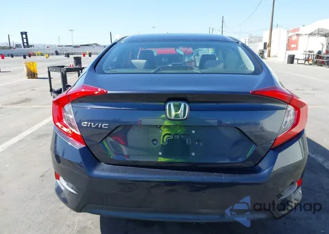 2017 Honda Civic Lx z USA, uszkodzony, nr VIN 2HGFC2F55HH578166